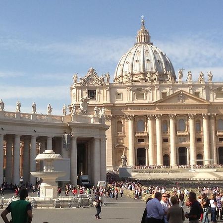 Una Notte Ai Musei Vaticani Lägenhet Rom Exteriör bild